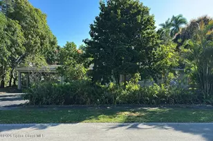 824 Holly Ln, Plantation, FL 33317 - Photo 1