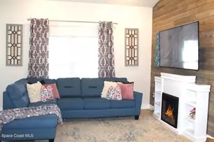 826 E Landmark Hills Dr E, Haines City, FL 33844 - Photo 7