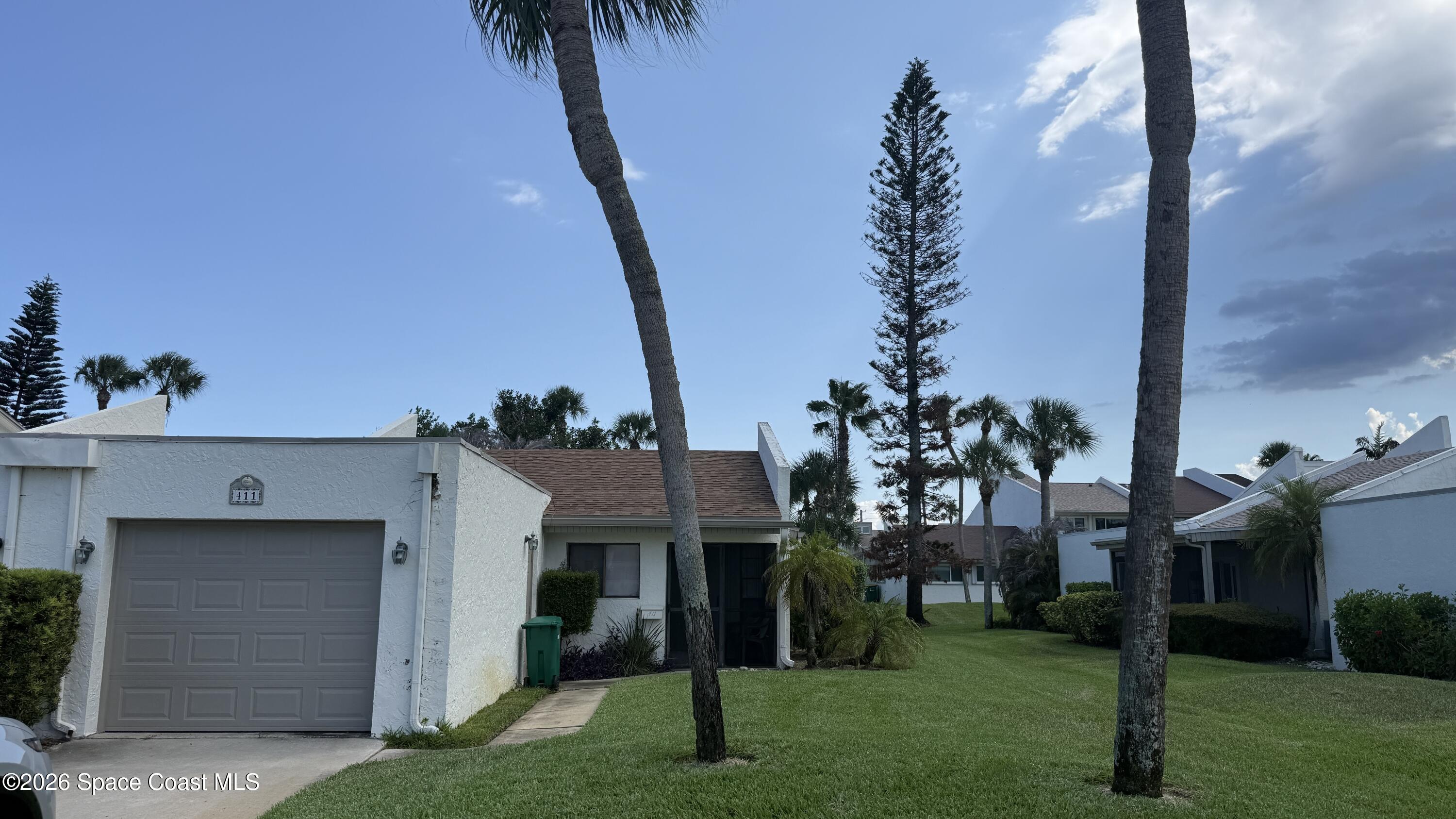 411 Hawthorne Ct - 411 Hawthorne Ct, Indian Harbour Beach, FL 32937 Luxury Property | Jose Angel Pina