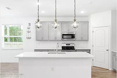 242 Heritage Street SW, Palm Bay, FL 32908 - Photo 9