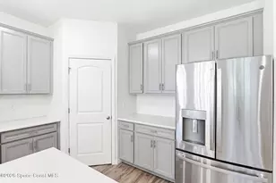 242 Heritage St SW, Palm Bay, FL 32908 - Photo 11