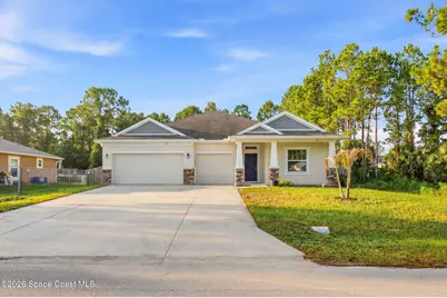 242 Heritage Street SW, Palm Bay, FL 32908 - Photo 5