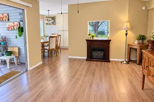 4880 Lake Waterford Way W, Melbourne, FL 32901 - Photo 9