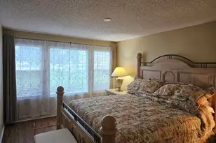 4880 Lake Waterford Way W, Melbourne, FL 32901 - Photo 9