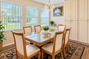 4880 Lake Waterford Way W, Melbourne, FL 32901 - Photo 7