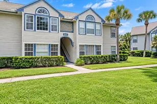 4880 Lake Waterford Way W, Melbourne, FL 32901 - Photo 1