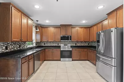 641 Dillard Drive SE, Palm Bay, FL 32909 - Photo 5