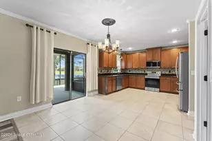 641 Dillard Dr SE, Palm Bay, FL 32909 - Photo 7