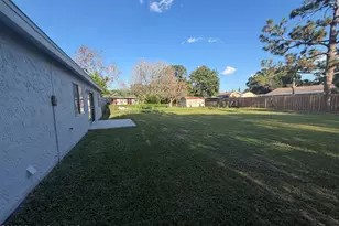 1607 Fairfield Cir NE, Palm Bay, FL 32905 - Photo 15