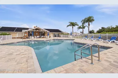 910 Cross Lake Drive, Melbourne, FL 32901 - Photo 15