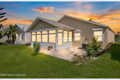 910 Cross Lake Drive, Melbourne, FL 32901 - Photo 9