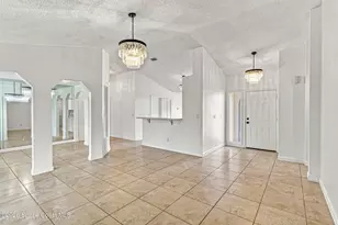 380 Emerson Dr NW, Palm Bay, FL 32907 - Photo 17