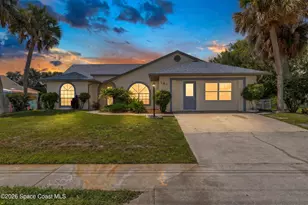 380 Emerson Dr NW, Palm Bay, FL 32907 - Photo 1