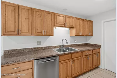 461 Mercer Street NW, Palm Bay, FL 32907 - Photo 7