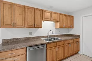 461 Mercer St NW, Palm Bay, FL 32907 - Photo 7