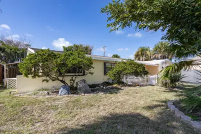 335 Brewster Road, Indialantic, FL 32903 - Photo 3