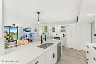 877 N Hwy A1A, Indialantic, FL 32903 - Photo 11