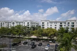2421 NE 65th St, Fort Lauderdale, FL 33308 - Photo 3