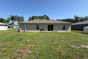 720 Avalon St SE, Palm Bay, FL 32909 - Photo 15