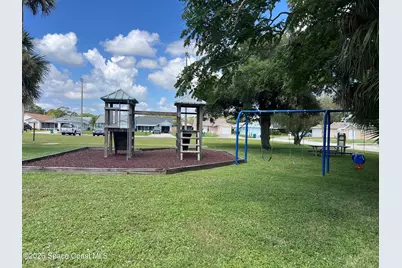3718 Hardwood Court, Melbourne, FL 32935 - Photo 5