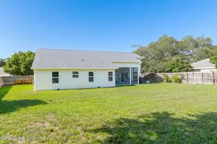 910 Brookshire Cir, Malabar, FL 32950 - Photo 59
