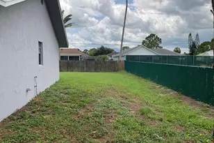 1712 Valcourt St NW, Palm Bay, FL 32907 - Photo 45