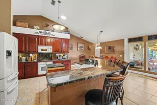 504 Lake Victoria Cir, Melbourne, FL 32940 - Photo 17