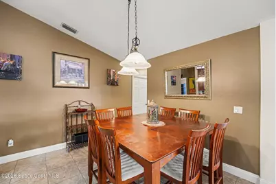 504 Lake Victoria Circle, Melbourne, FL 32940 - Photo 15