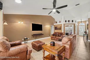504 Lake Victoria Cir, Melbourne, FL 32940 - Photo 11