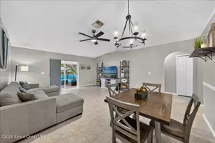 1552 Vista Lake Cir, Melbourne, FL 32904 - Photo 11