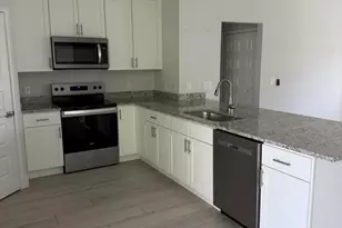 121 Carillo St NE, Palm Bay, FL 32907 - Photo 9