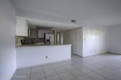 1649 Sunny Brook Lane NE #B105, Palm Bay, FL 32905 - Photo 11