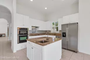 1208 River Wind Cir, Vero Beach, FL 32967 - Photo 11