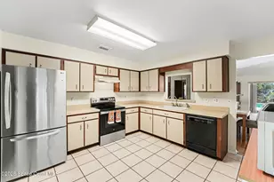 3013 Bay Wind Ct, Melbourne, FL 32934 - Photo 11