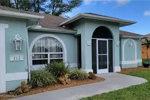112 SW 34th Pl, Cape Coral, FL 33993 - Photo 3