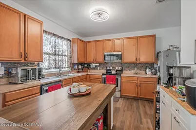 3731 Largo Drive, Melbourne, FL 32901 - Photo 9