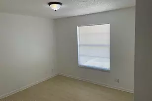2254 W New Haven Ave, West Melbourne, FL 32904 - Photo 27