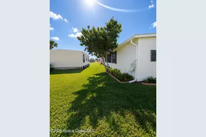 920 Hyacinth Circle, Barefoot Bay, FL 32976 - Photo 3