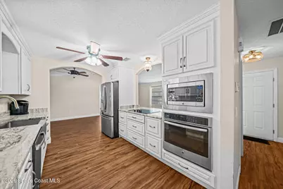 649 Narragansett Street NE, Palm Bay, FL 32907 - Photo 13