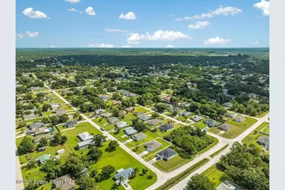 8526 102nd Court, Vero Beach, FL 32967 - Photo 41