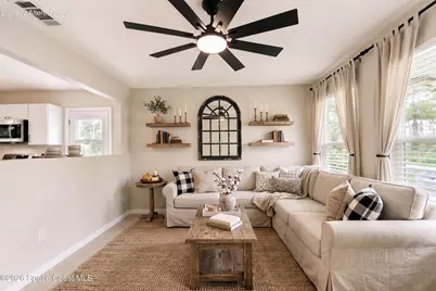 1076 Ivanhoe Street NW, Palm Bay, FL 32907 - Photo 5