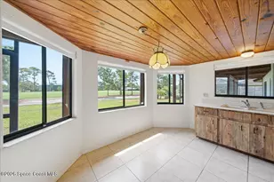 653 Doral Ln, Melbourne, FL 32940 - Photo 15