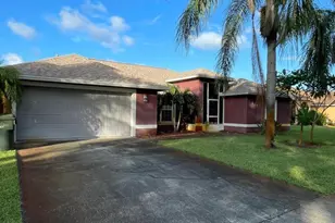 914 Beryl Dr, Rockledge, FL 32955 - Photo 1