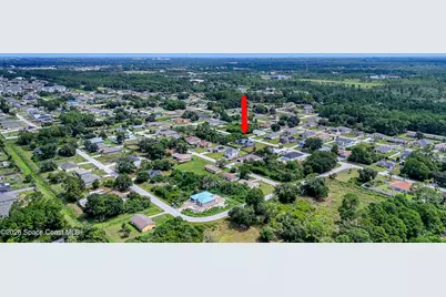 950 Tahiti Avenue SE, Palm Bay, FL 32909 - Photo 43
