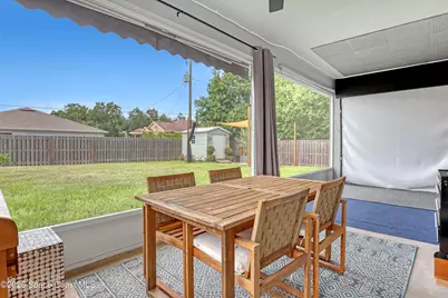 950 Tahiti Avenue SE, Palm Bay, FL 32909 - Photo 29