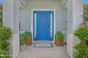 950 Tahiti Ave SE, Palm Bay, FL 32909 - Photo 3