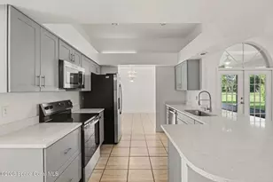 926 Pine Walk Ct NE, Palm Bay, FL 32905 - Photo 11