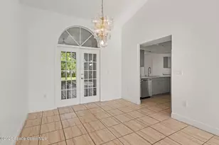 926 Pine Walk Ct NE, Palm Bay, FL 32905 - Photo 3