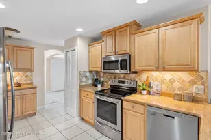 1566 Grand Isle Blvd, Melbourne, FL 32940 - Photo 15