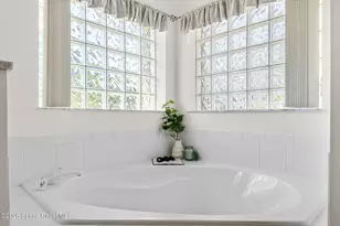 1566 Grand Isle Blvd, Melbourne, FL 32940 - Photo 23
